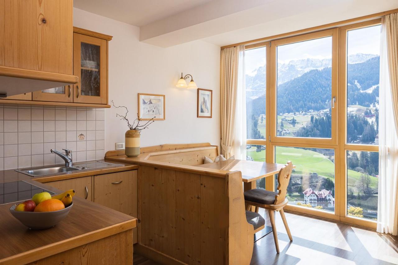 Apartments Etruska Gabriela Santa Cristina Val Gardena Zewnętrze zdjęcie