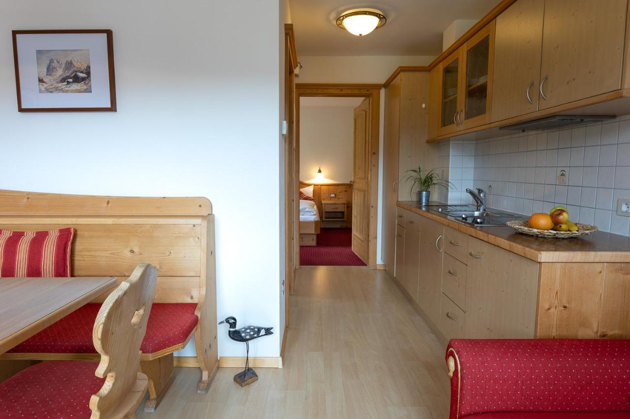 Apartments Etruska Gabriela Santa Cristina Val Gardena Zewnętrze zdjęcie
