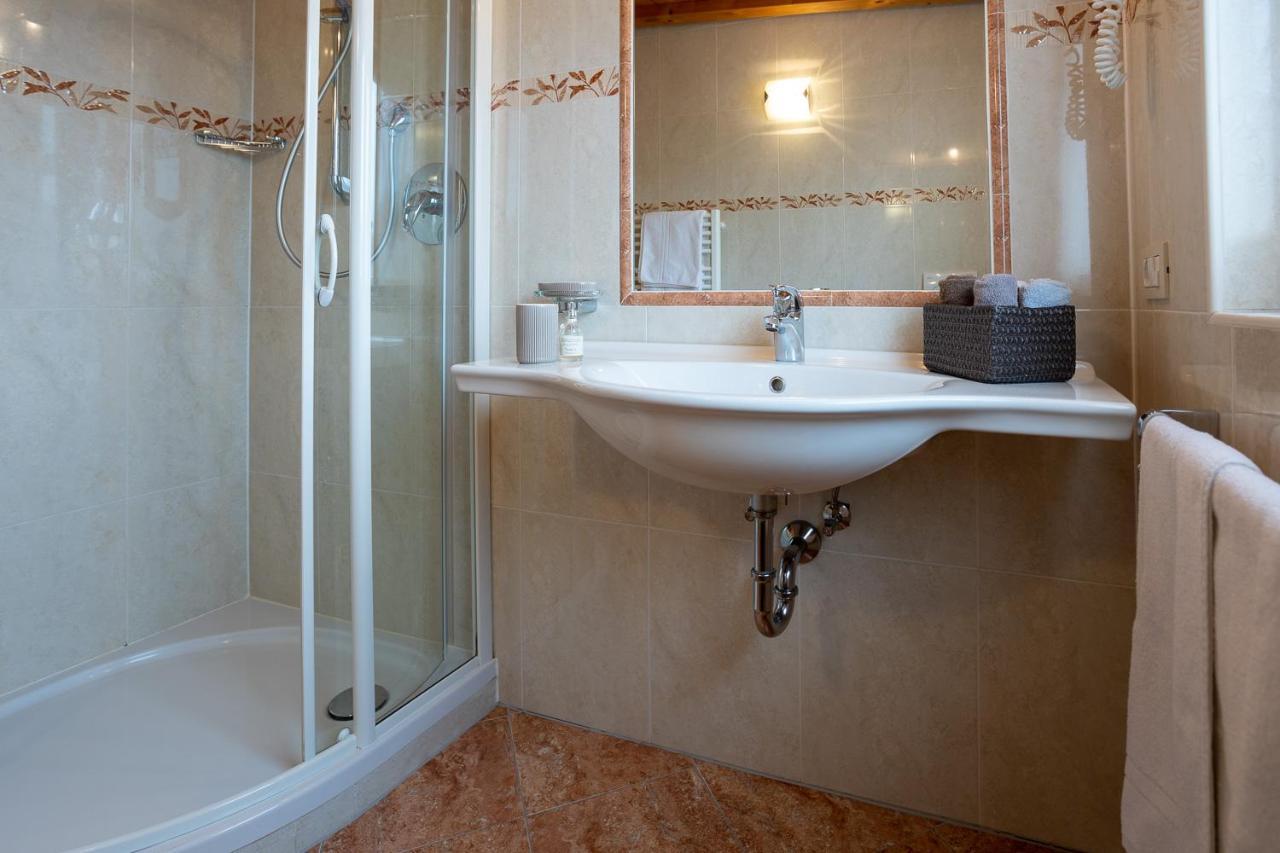 Apartments Etruska Gabriela Santa Cristina Val Gardena Zewnętrze zdjęcie