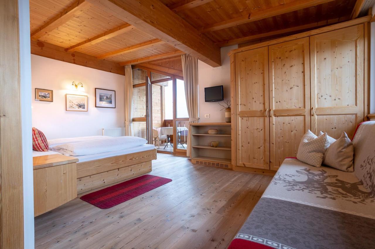 Apartments Etruska Gabriela Santa Cristina Val Gardena Zewnętrze zdjęcie