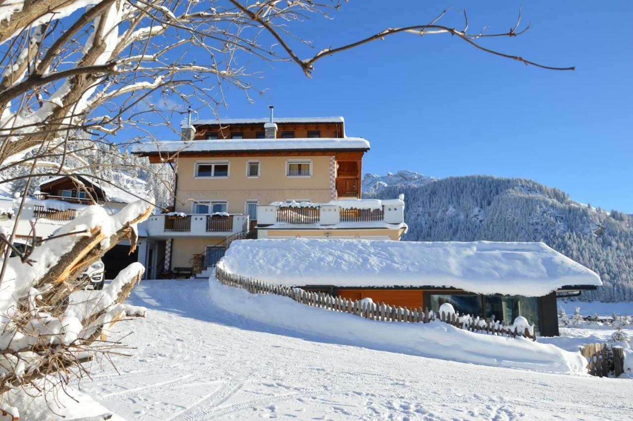 Apartments Etruska Gabriela Santa Cristina Val Gardena Zewnętrze zdjęcie